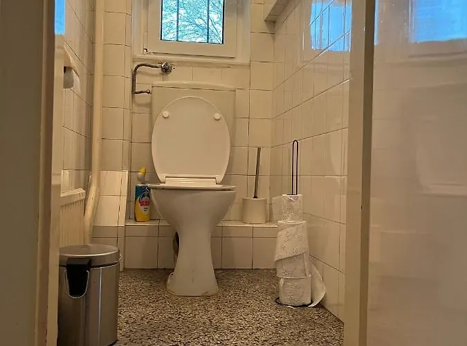 Breathtaking Shared Near Danube River /w Garden And Parking