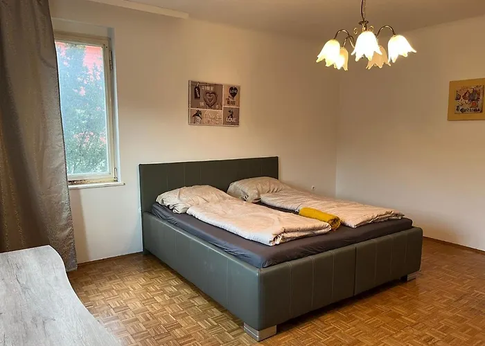 Breathtaking Shared Near Danube River /w Garden And Parking