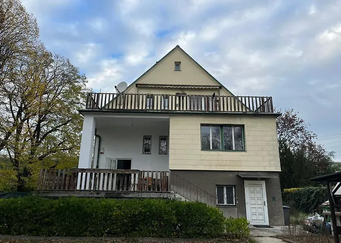 Breathtaking Shared Near Danube River /w Garden And Parking *