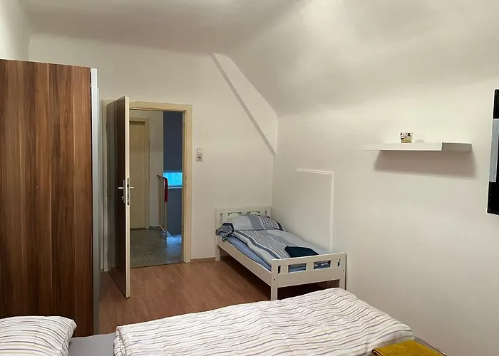 Breathtaking Shared Near Danube River /w Garden And Parking * Wiedeń